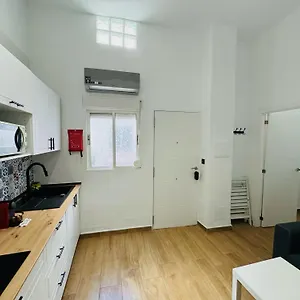 zkontrolujte dostupnost